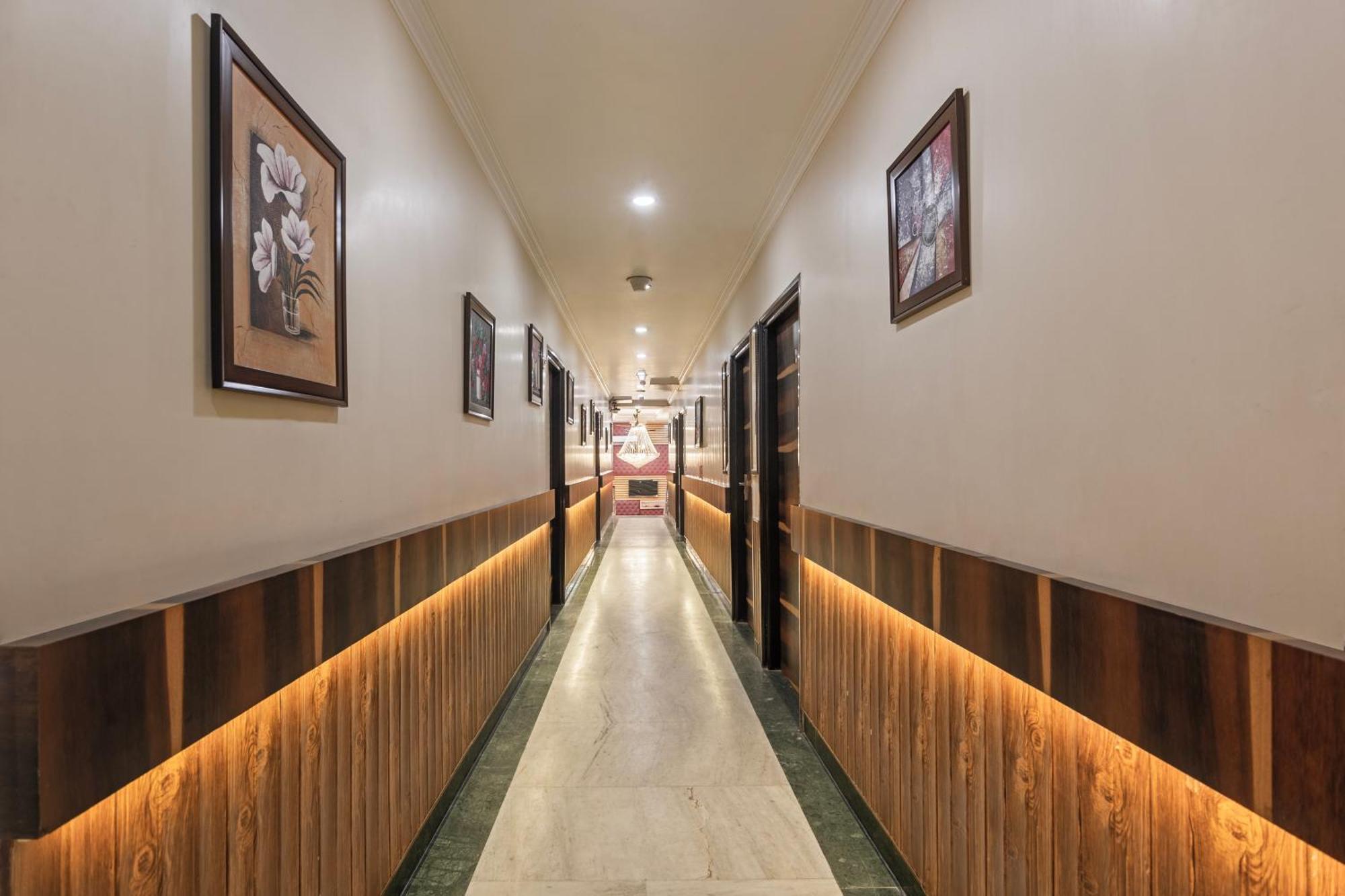 Hotel Mahajan International, Delhi Airport New Delhi Exterior photo